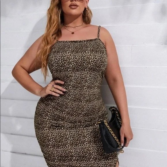 🍒 Leopard Bodycon Dress!!! - Picture 5 of 5